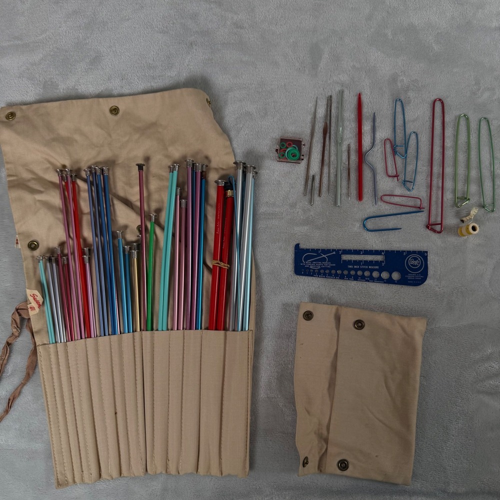 Vintage Susan Bates Boye Hero Knitting Needle Crochet Hook Set Canvas Roll Case
